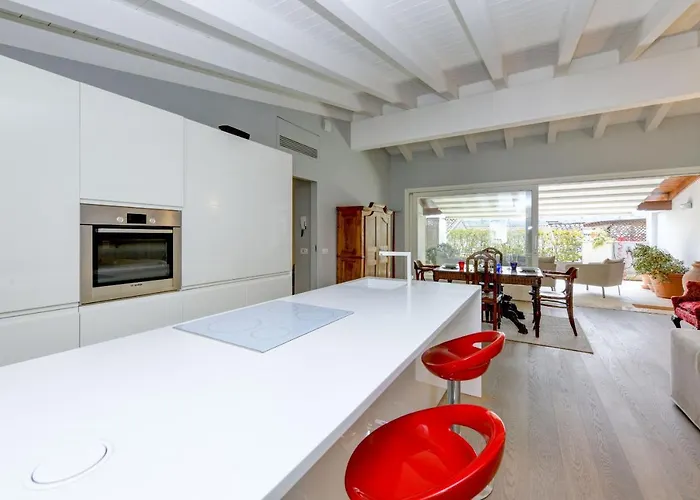 Fantoni Loft Apartman Salò