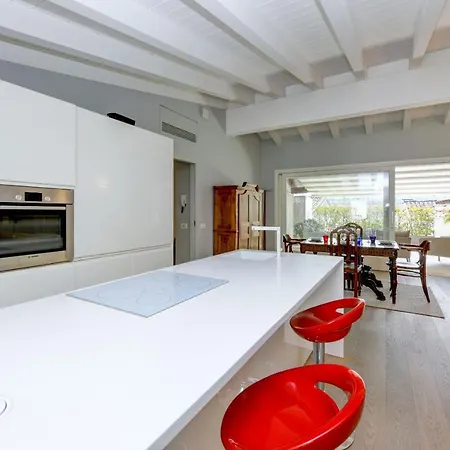 Fantoni Luxury Loft Apartmán Salò